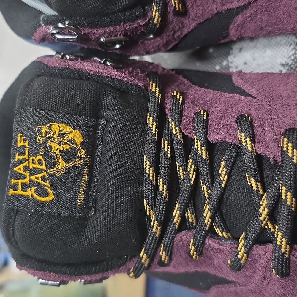 Vans Half Cab Burgundy and Black Suede Skate Shoes - Picture 5 of 14